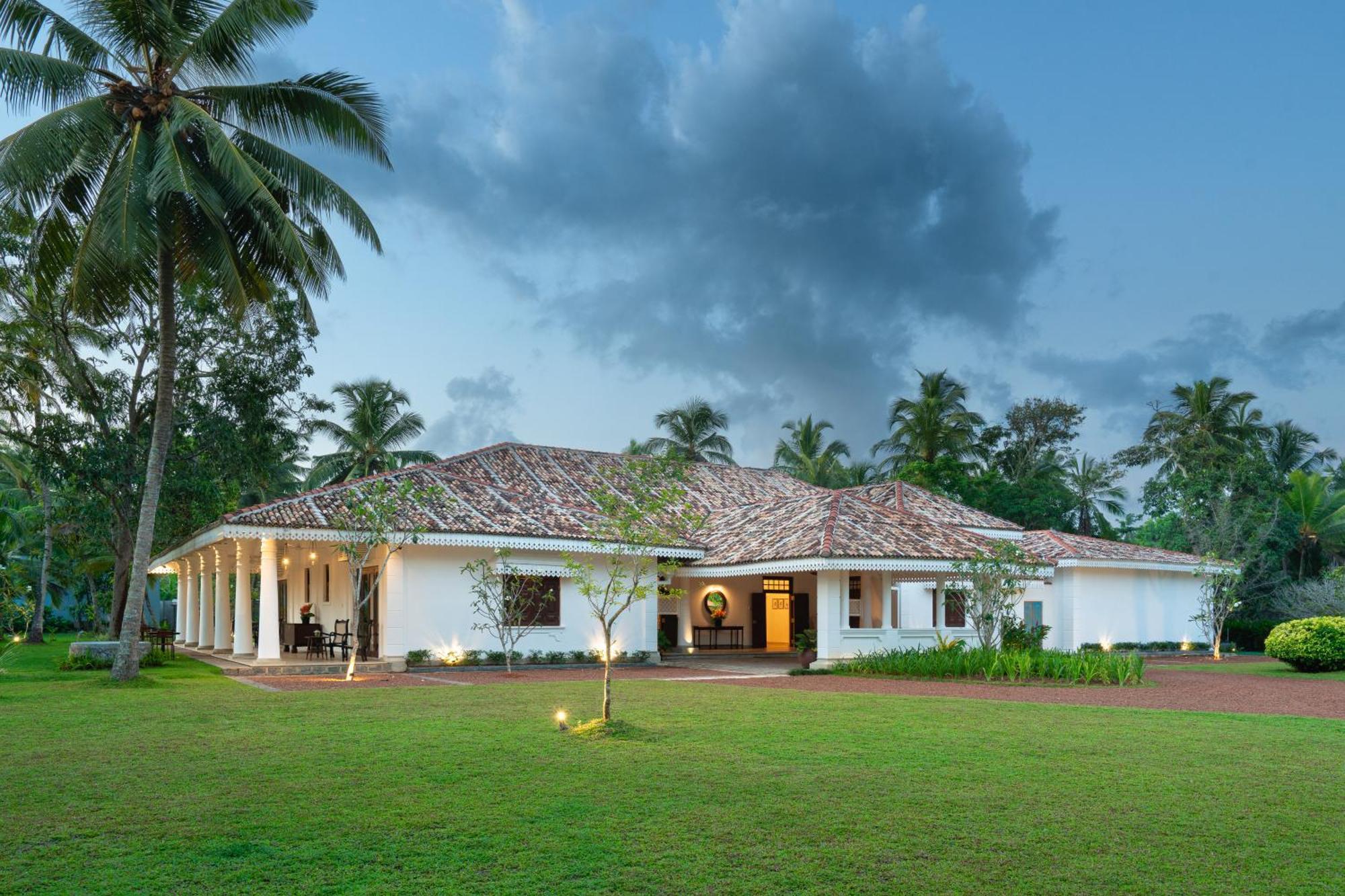 Ceylo Villas Bentota Exterior photo